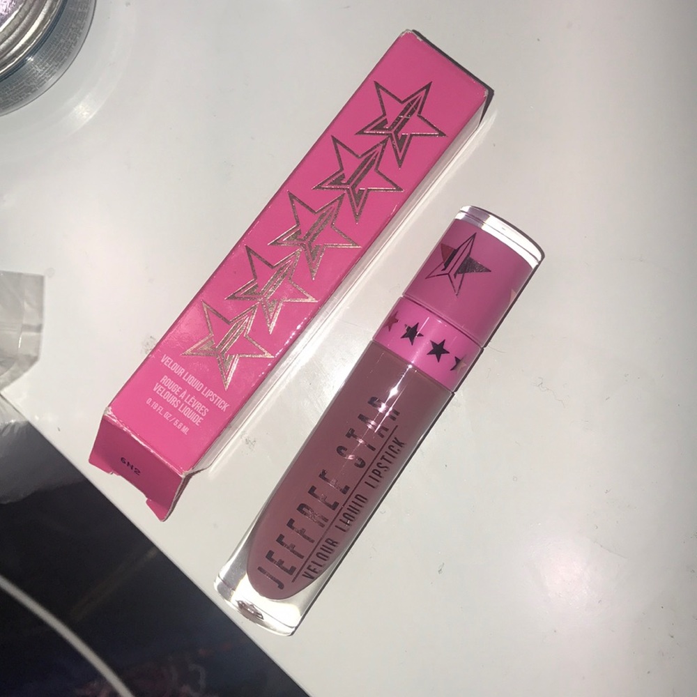 Jeffree Star velour liquid lipstick